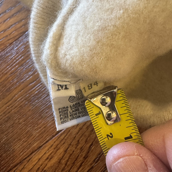 VTG United Colors of Benetton Womens 34" Lambswool Short Sweater 90's Panda - Picture 13 of 16